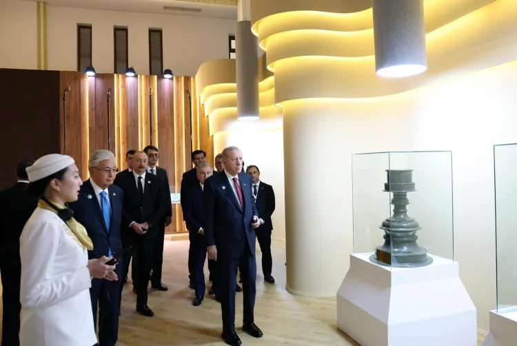 Erdoğan, Türkistan’da Zirve Öncesi Kültürel Ziyaret