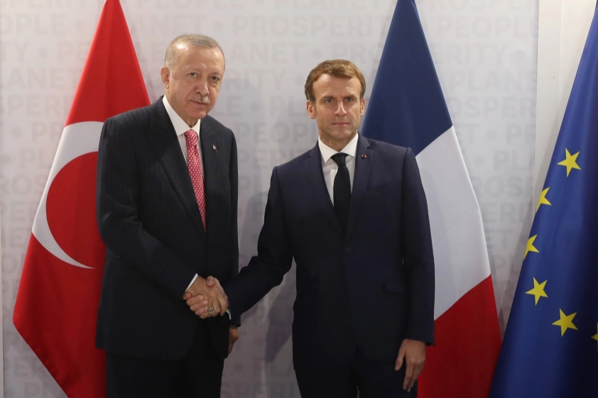 Erdoğan ve Macron’dan kritik telefon görüşmesi!