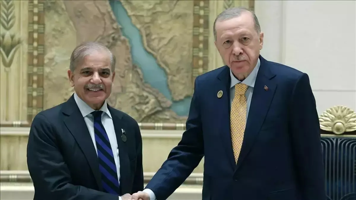 Erdoğan ve Pakistan Başbakanı’ndan Kritik Görüşme!