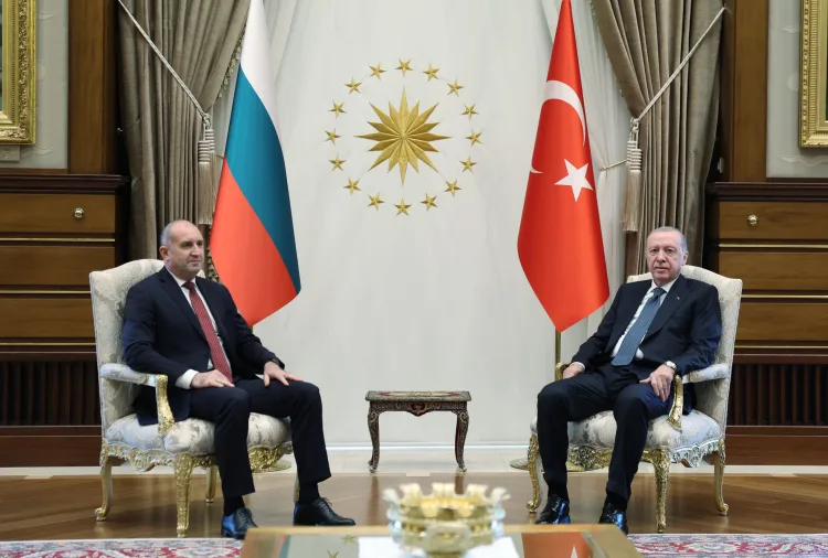 Erdoğan ve Radev, NATO Zirvesi’nde Bir Araya Geldi