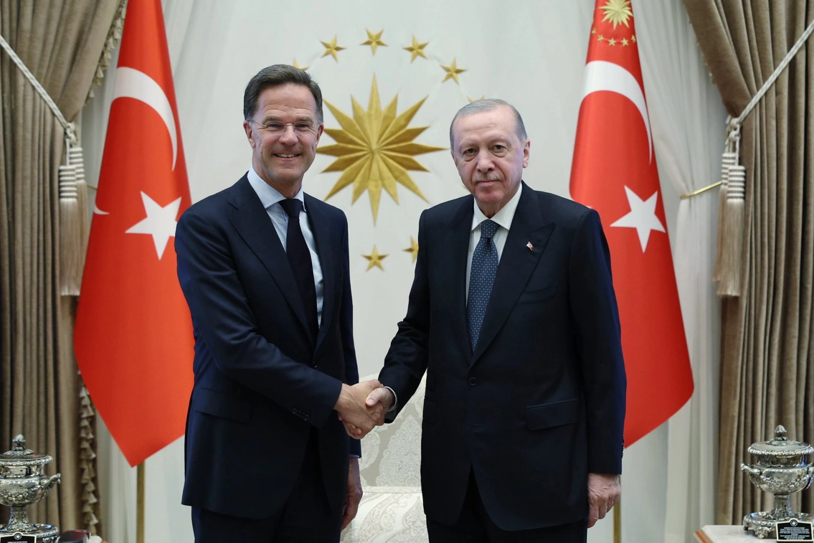 Erdoğan ve Rutte, NATO Zirvesi Öncesi Görüştü