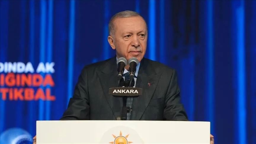 Erdoğan: Yeni Anayasa İçin 10 Hukukçu Görevde!