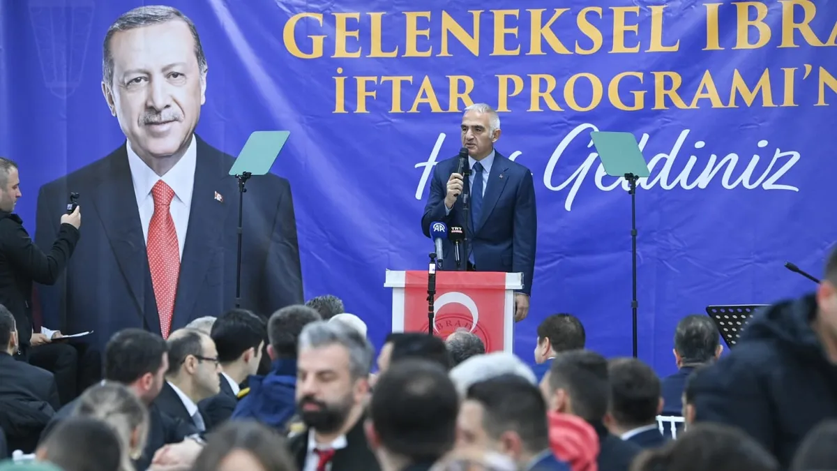 Ersoy, Hemşehrileriyle İftar Sofrasında Buluştu
