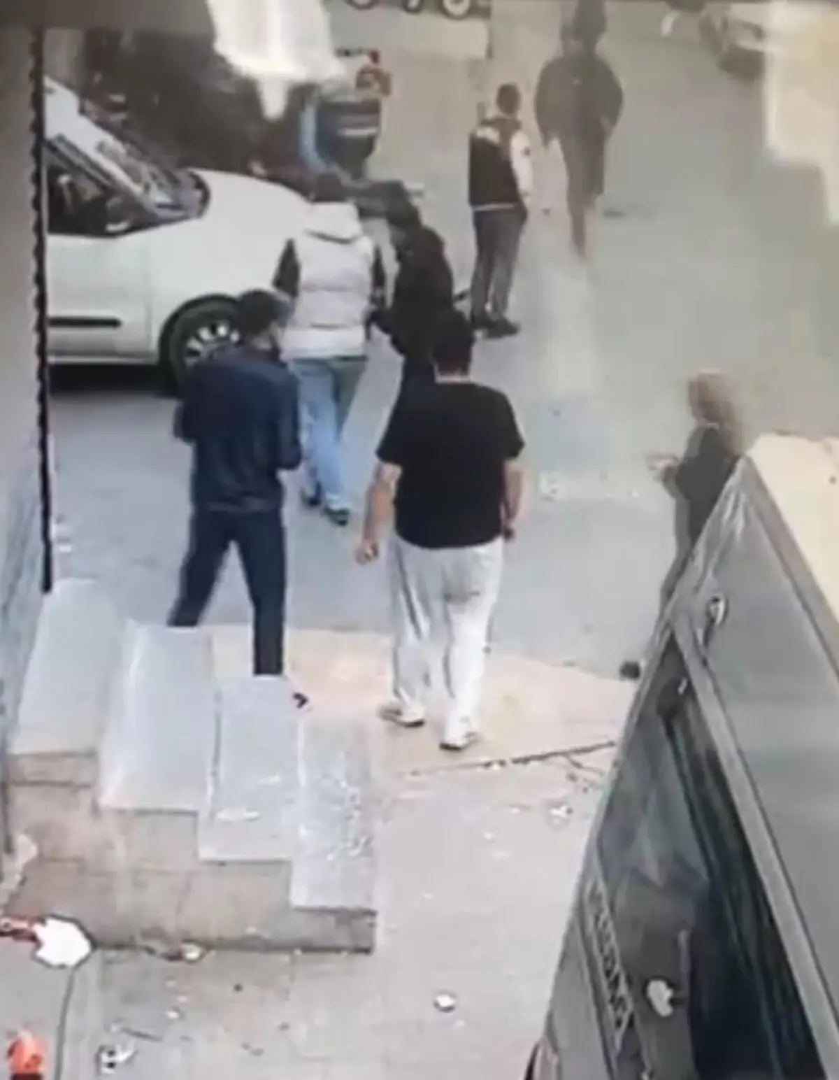 Esenler de kan donduran olay! 17 yaşındaki şüpheli asker eğlencisini bastı 12