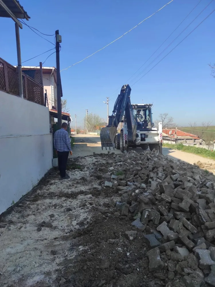 Esetçe’de Yaz Hazırlıkları: Yol Çalışmaları Başladı!
