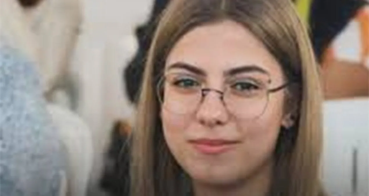 Esila Ayık’tan Babasından Çağrı: Bırakın Öğrencileri!