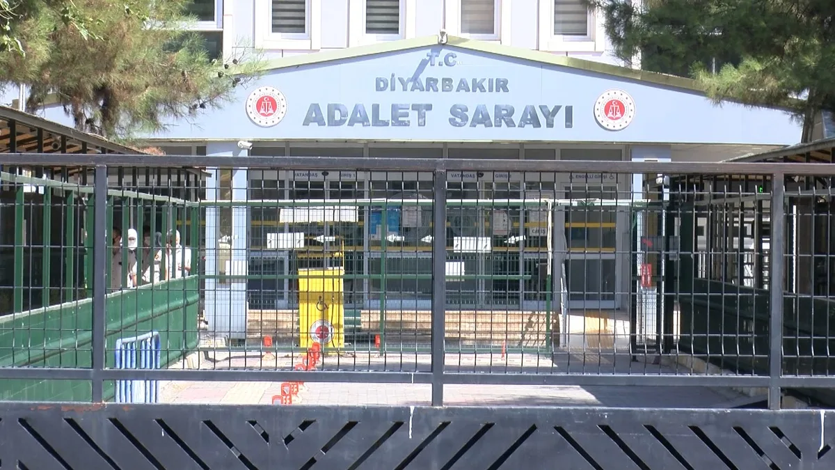 Eşini öldürdükten sonra çocuğunu alıp kaçan şüpheli tutuklandı
