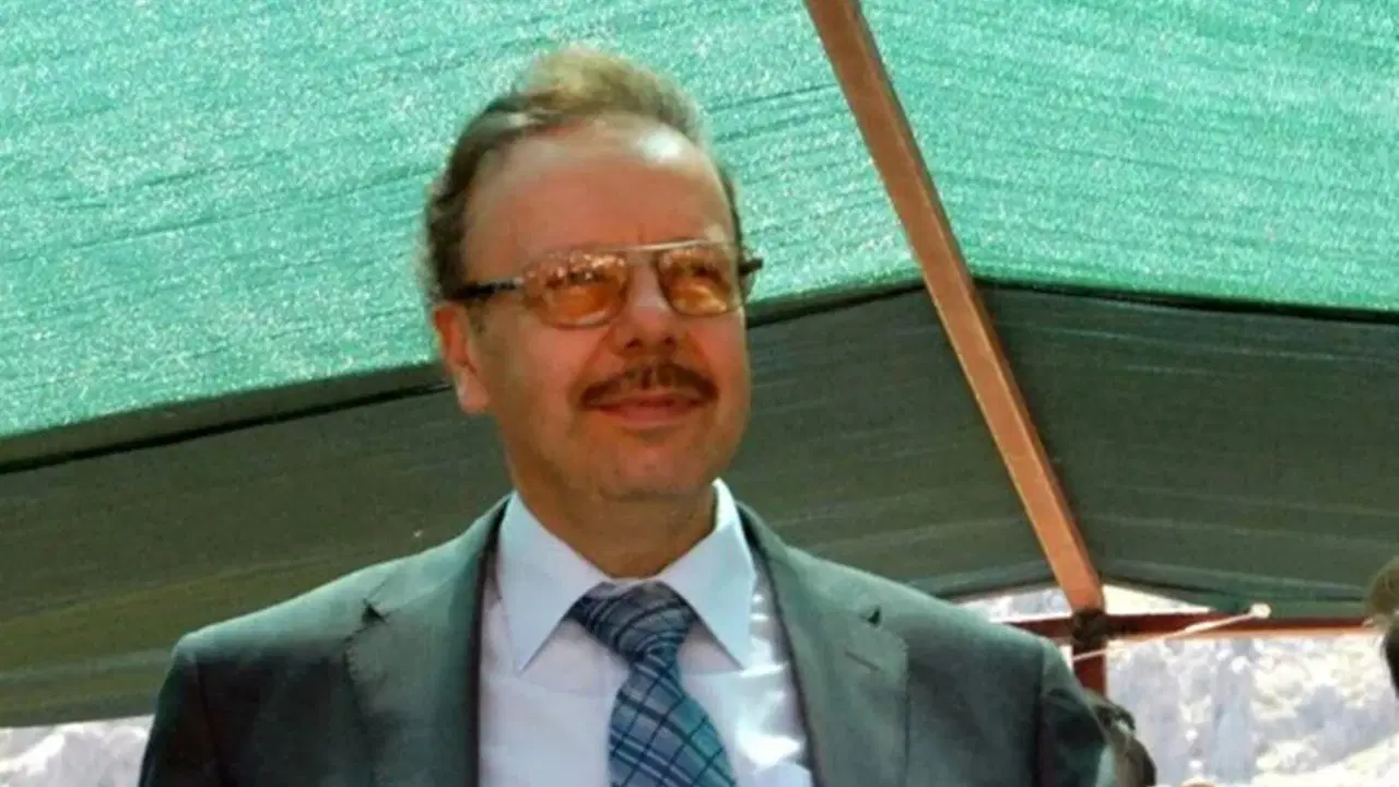 Eski Bakan Denizolgun’un Doktoru Gözaltında!