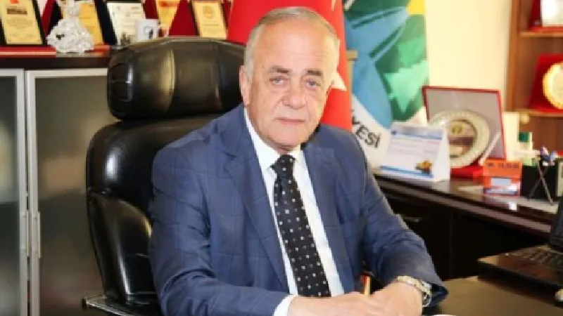Eski Başkan Muzaffer Şimşek’e Yumruklu Saldırı!