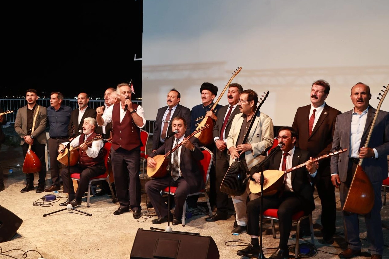 Eskihisar Kalesi’nde Kültür ve Sanat Rüzgârı!