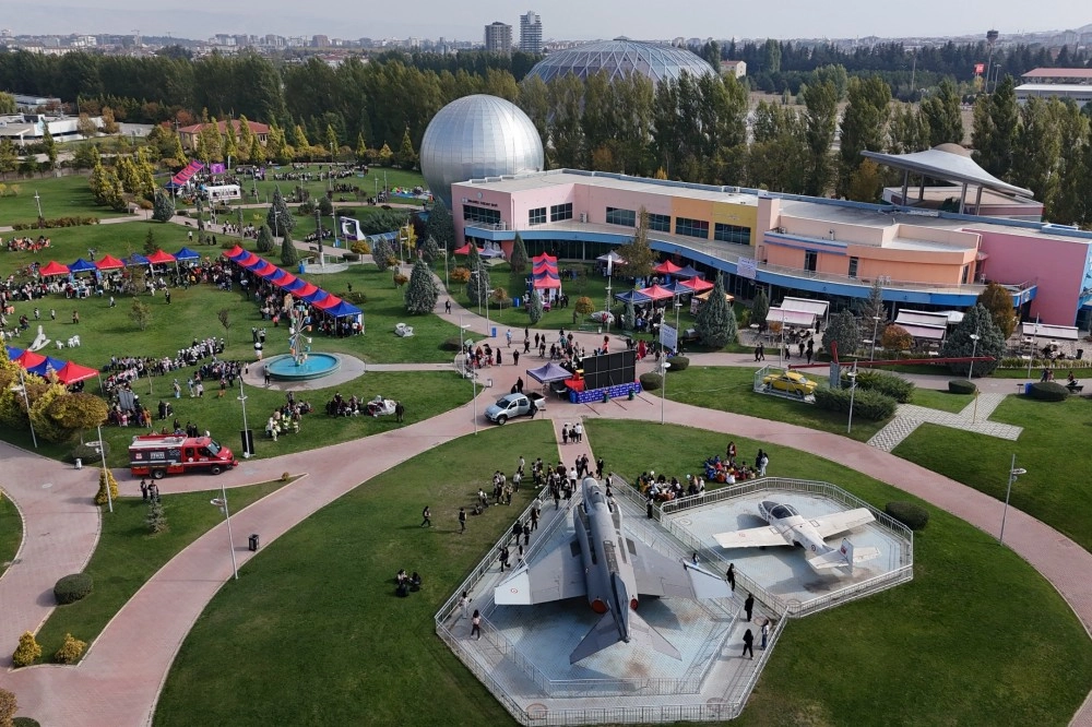 Eskişehir Bilimfest: Tarihi Başarı ve Coşku!