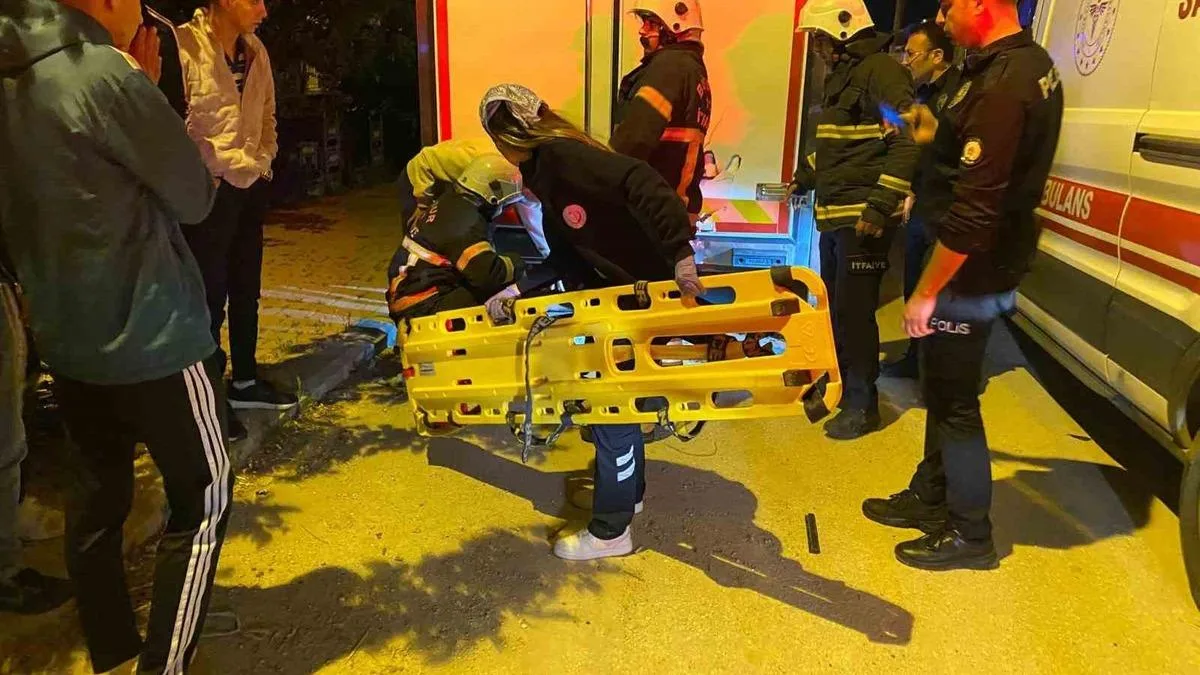 Eskişehir’de Belediye Binasına Operasyon! 20 Gözaltı