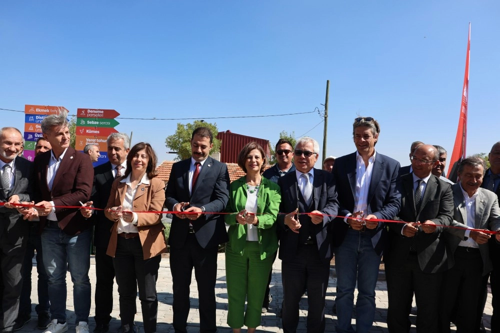 Eskişehir’de Çiftçi Destekleme Merkezi Açıldı!