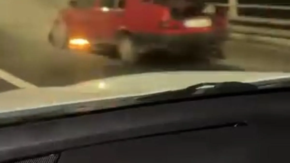 Eskişehir’de Tofaş Otomobil Alev Alev Yandı!