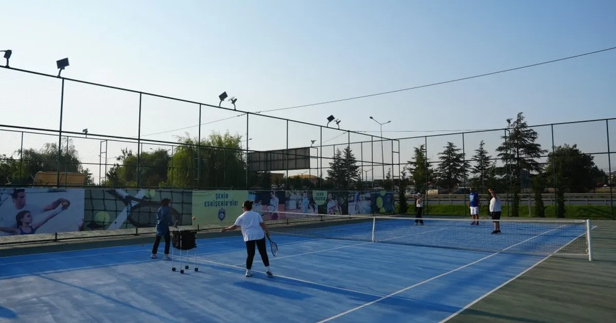 Eskişehir’de Yetişkinler için Tenis Kayıtları Başlıyor!