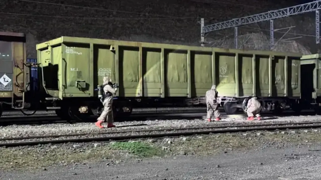 Eskişehir'deki Yük Treni Kimyasal Sızıntı Alarmı Verdi