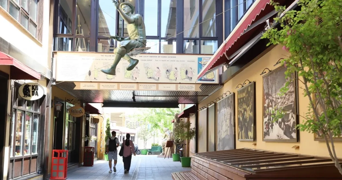Eskişehir Sanat Sokağı Bir Yaşında!