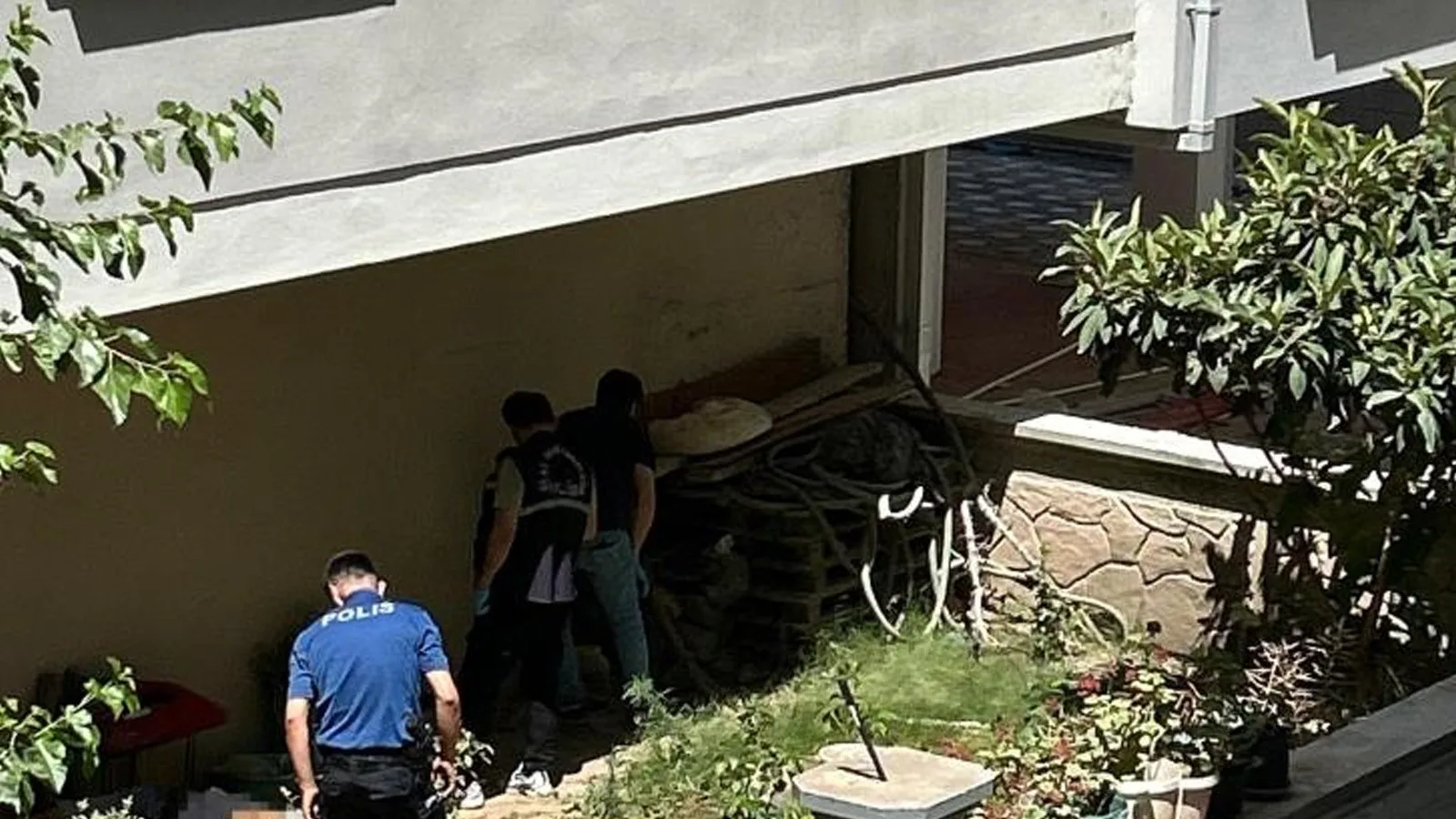 Eşle Tartışmanın Ardından Tüfekle İntihar!