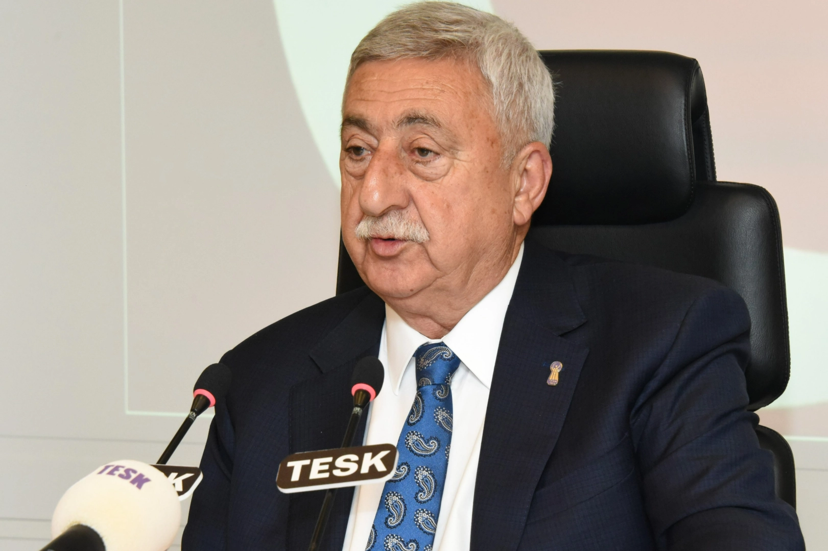 Esnaf Sıkıştı: Yapılandırma Çağrısı Geldi!
