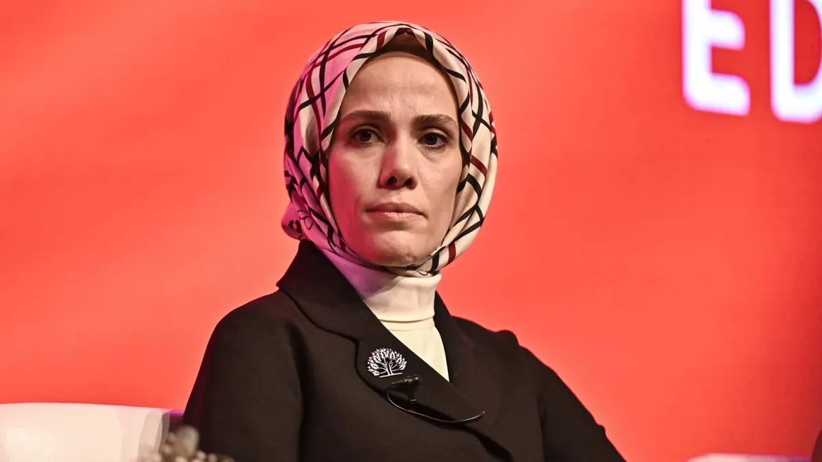 Esra Albayrak: Batı Düzeni Çözülüyor!