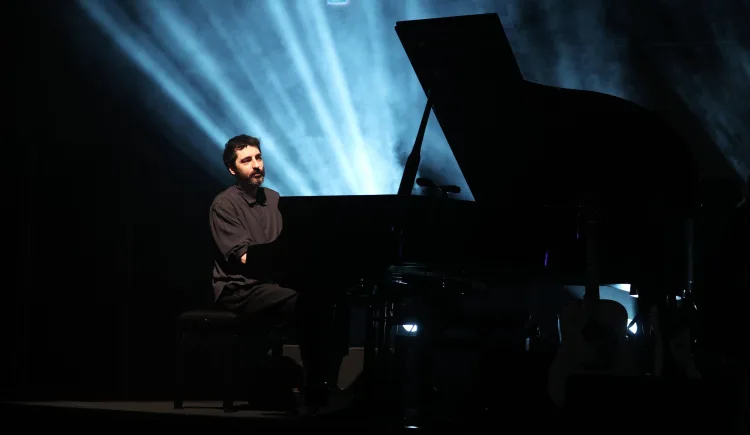 Evgeny Grinko İzmir’de Müzik Ziyafeti Sunuyor!