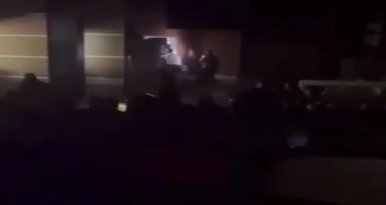 Evlilik Töreninde Elektrik Kesintisi Şoku!
