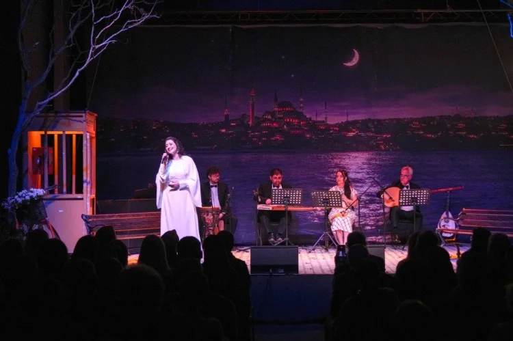 Ezgi Köker’le İstanbul’un Sesine Yolculuk!