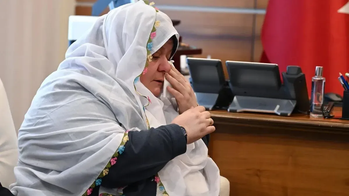 Faşizan Dilin Gözyaşlarıyla İfadesi