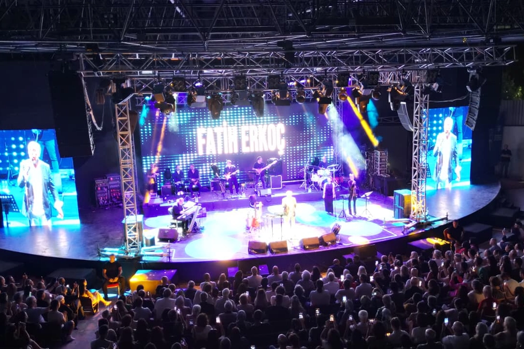 Fatih Erkoç’tan Bursa’da Unutulmaz Gece!