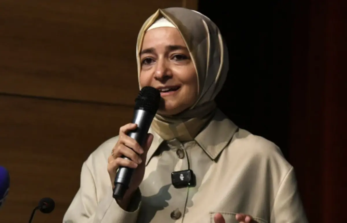 Fatma Betül Sayan Kaya dan 2,2 milyar TL hamlesi! Devlete verdi  2