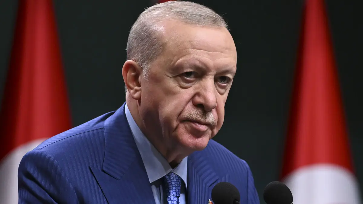 Fatma Betül Sayan Kaya ya AK Parti içinden bir darbe daha: Tamamen silindi 3