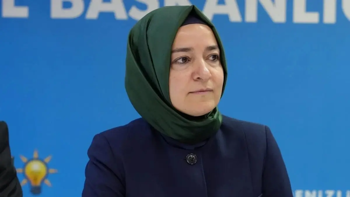 Fatma Betül Sayan Kaya için dikkat çeken AK Parti kulisi: 'neredeyse hiç seveni yok' 2
