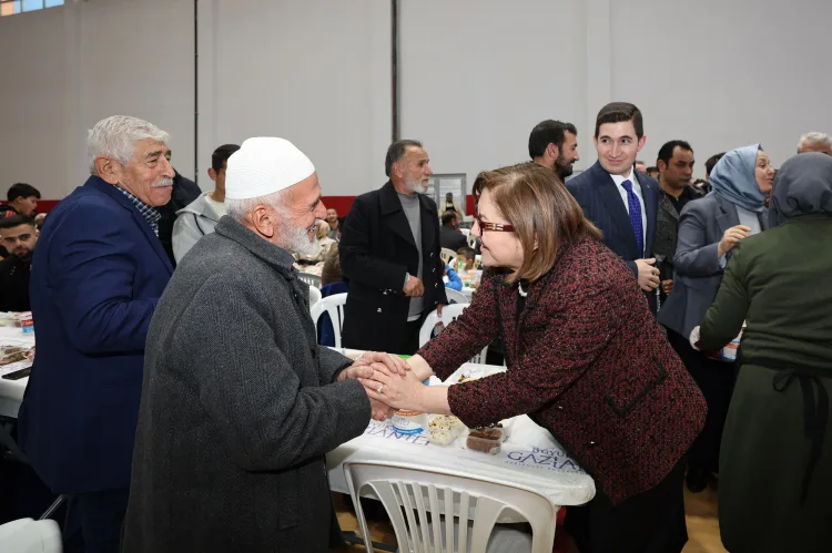 Fatma Şahin: Ramazan Nefsi Terbiye Ayıdır