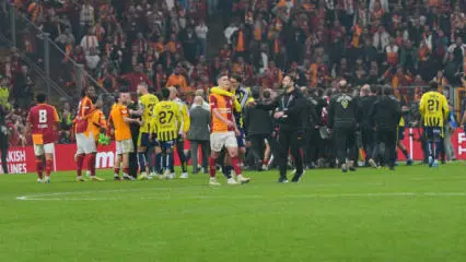 Fenerbahçe'den derbide çıkan kavga için flaş açıklama: Rakip takım olayları körüklemiştir