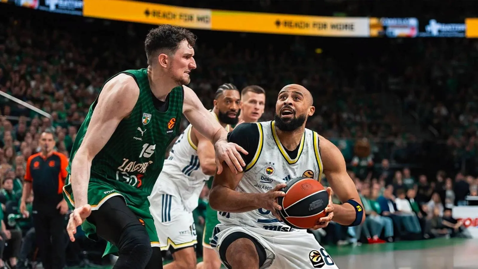 Fenerbahçe Beko, Dörtlü Final’e yükseldi!