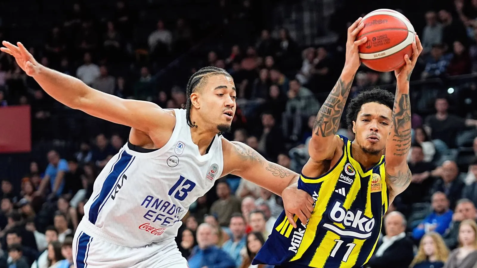 Fenerbahçe Beko, Efes’i 89-73 ile geçti!