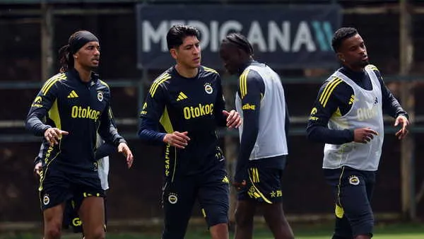 Fenerbahçe’de Edson Alvarez ile yollar ayrıldı!