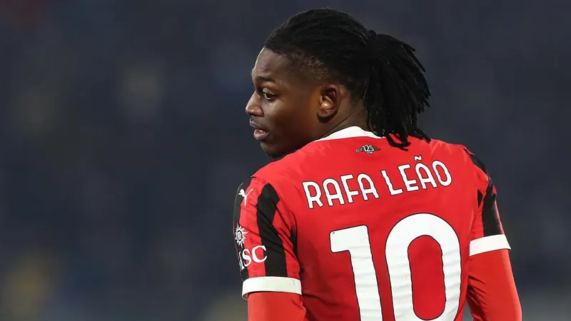 Fenerbahçe’de Leão Yarışı: Adaylar Kapışıyor!