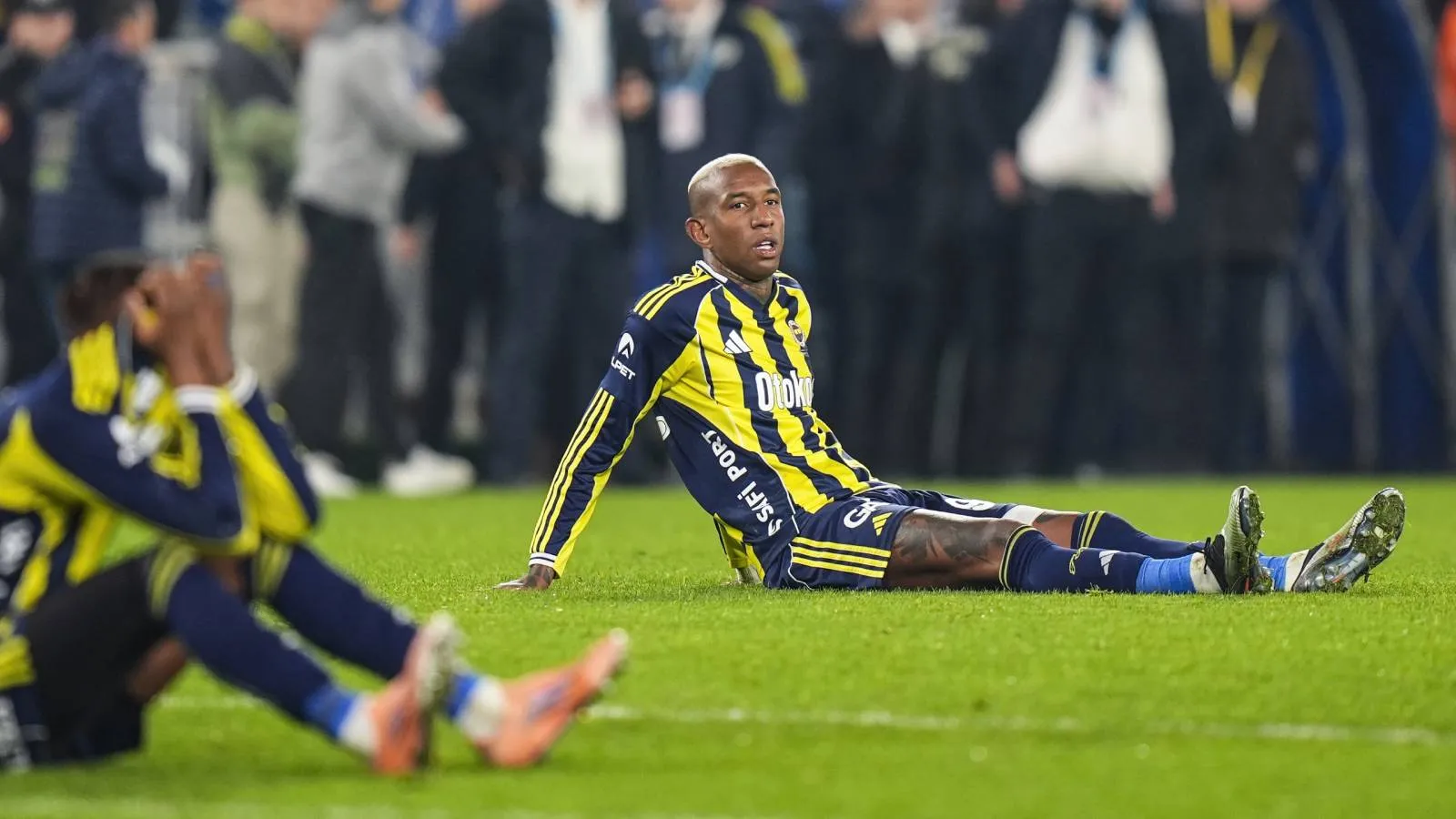 Fenerbahçe’de Sakatlık Şoku! Üç Oyuncu Tehlikede!