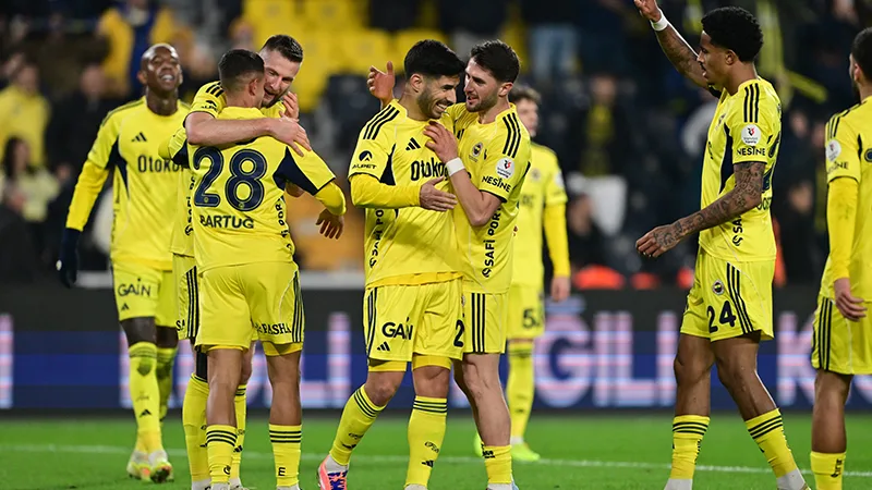 Fenerbahçe Deplasmanda Antalyaspor’la Kapışacak!