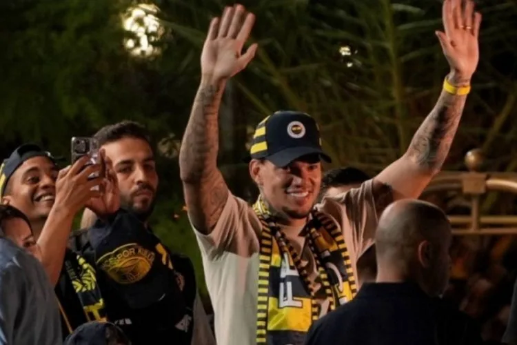 Fenerbahçe, Ederson ile Kaleci Sorununu Çözdü!