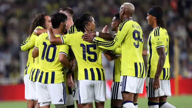 Fenerbahçe, Sturm Graz’la Tur İçin Saha Çıkıyor!