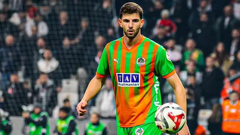 Fenerbahçe, Ümit Akdağ için Alanyaspor’la görüşüyor!