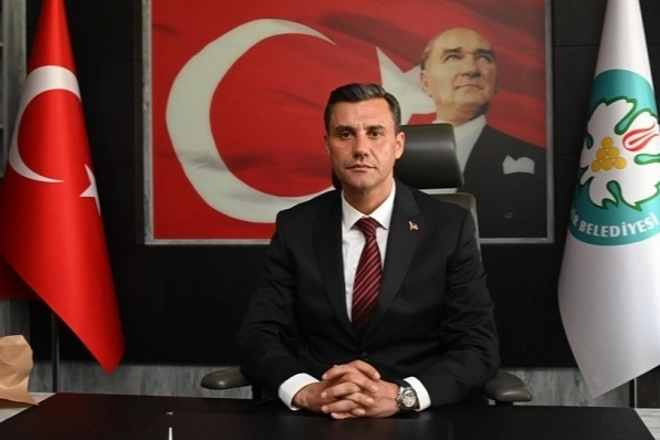 Ferdi Zeyrek Hayatını Kaybetti, Taziye Mesajları Yağıyor