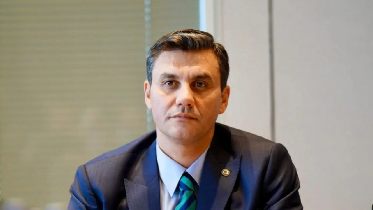 Ferdi Zeyrek Hayatını Kaybetti: Taziyeler Yağdı