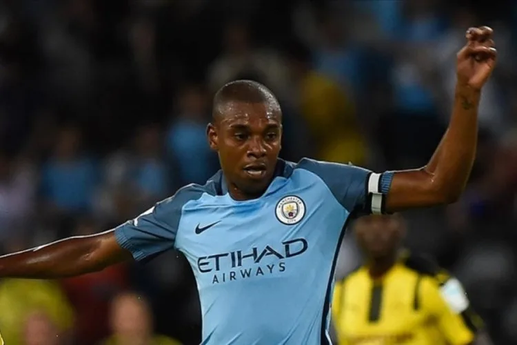Fernandinho Futbola Veda Etti: Yeni Hayat Başlıyor!