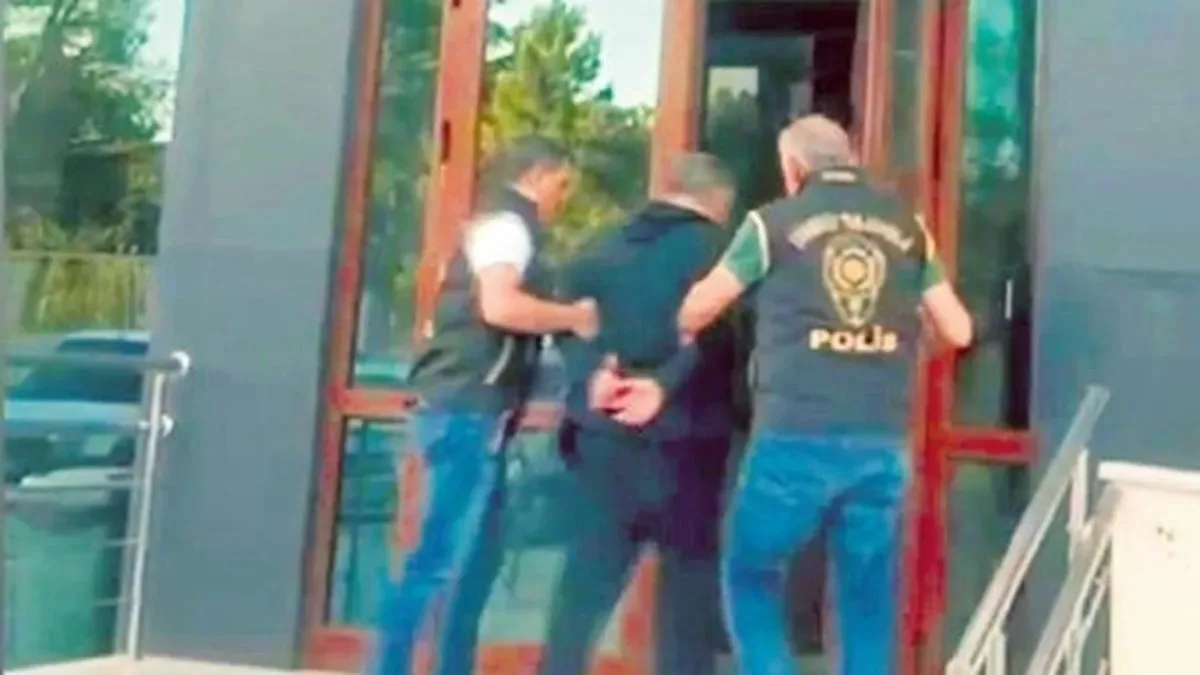 FETÖ’cü firari 8 yıl sonra İstanbul’da yakalandı!
