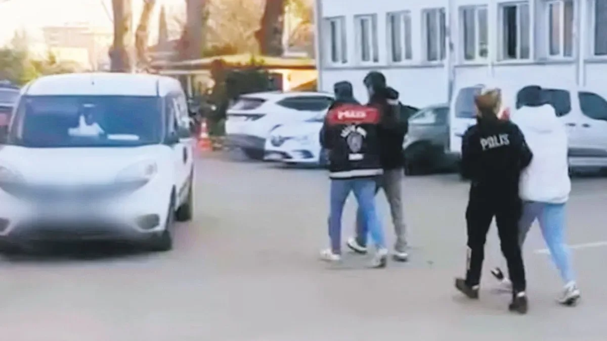 FETÖ Korkusuyla 10 Milyon TL’yi Çaldılar!