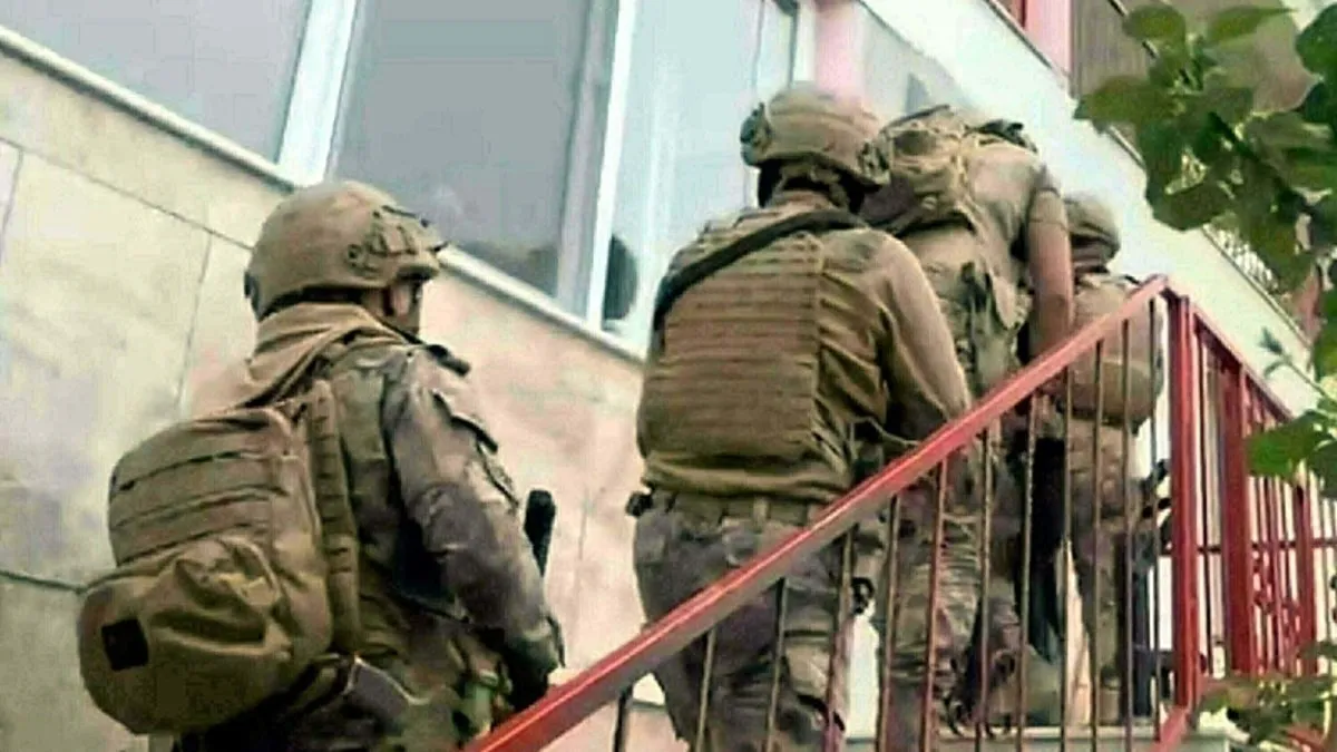 FETÖ Operasyonu: Sınav Soruları Sızdı, 5 Gözaltı