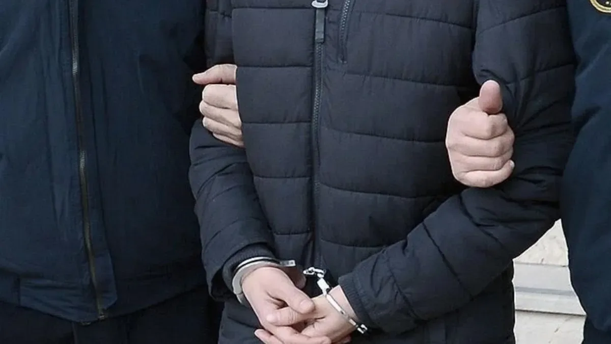 FETÖ Operasyonunda 6 Emniyet Personeli Gözaltında